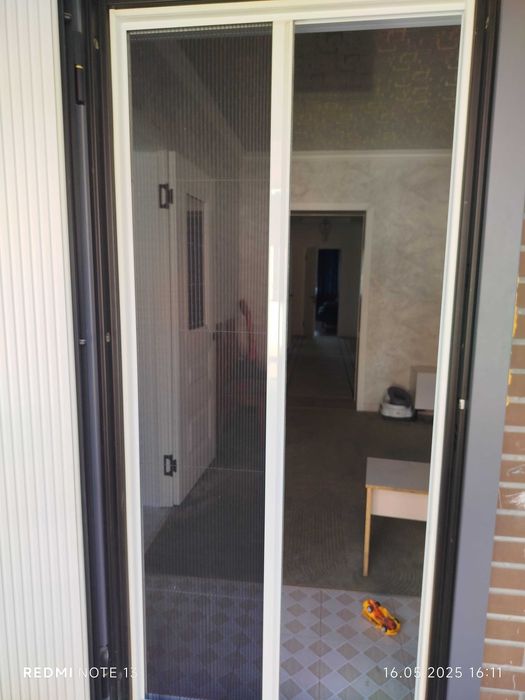 Москитная сетка, москитная сетка плиссе