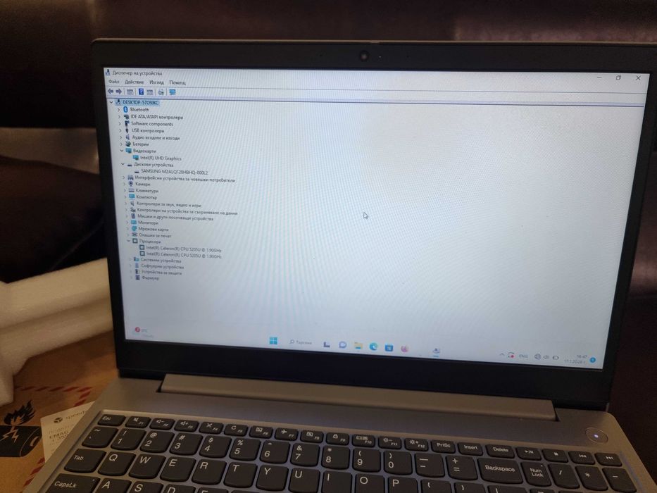 Лаптоп Lenovo ideapad 3, 15,6 Инча RAM 4GB, SSD 128GB