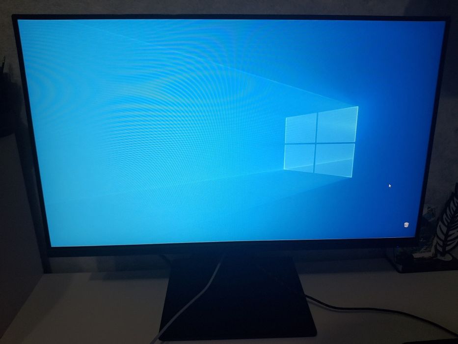 Монитор DEXP DF24H1