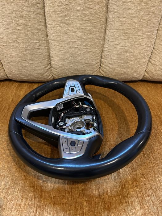 Volan BMW Seria 5 G30, G31, Seria 6 G32, Seria 7 G11 G12