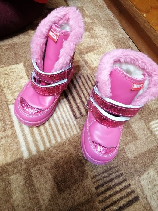 Детски ботуши за момиче
