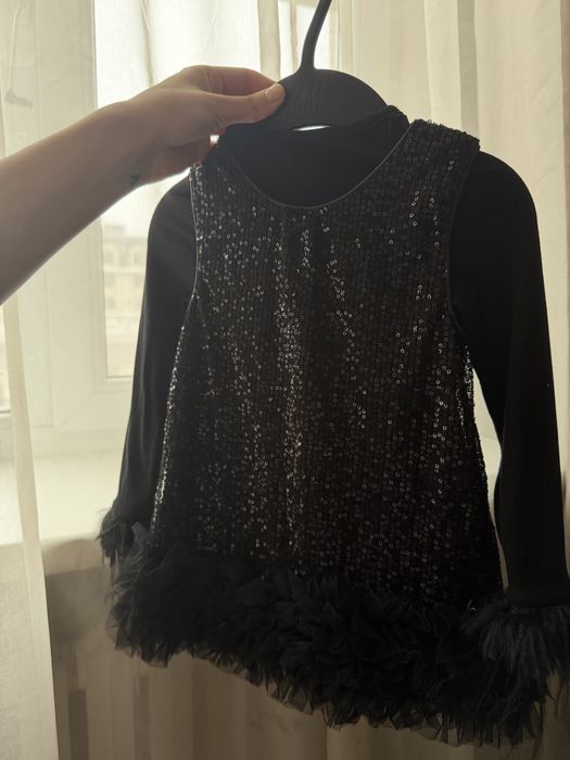 Платья для девочки 92р (10.000 тенге за все)