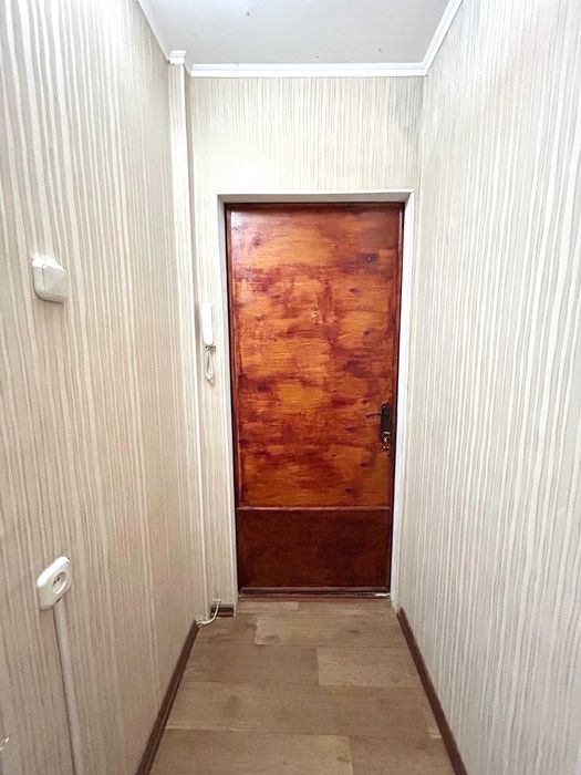 Продаётся 2 комн квартира