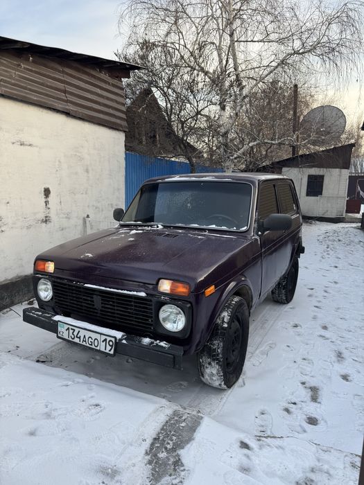Лада нива 1999года
