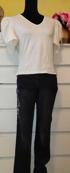 Blugi negri cu broderie cu flori Betty Co