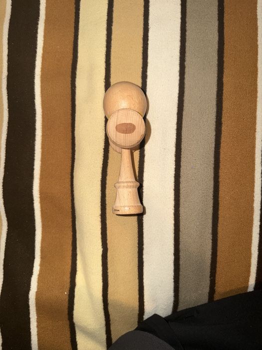 Kendama jacob acrobat