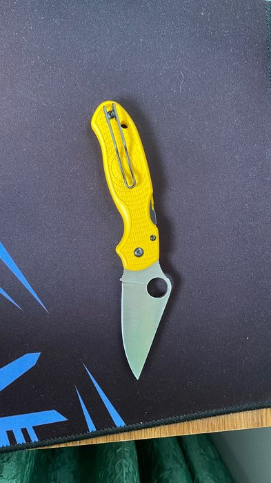 Продавам ножове от коллекция