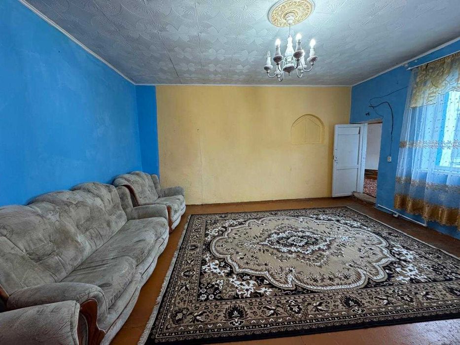 Продаётся 2 дома на одной территории.