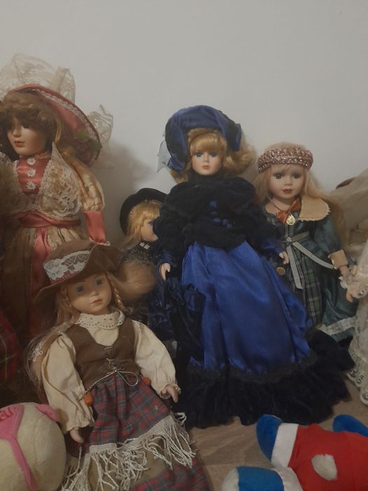 Колекционери порцеланови кукли