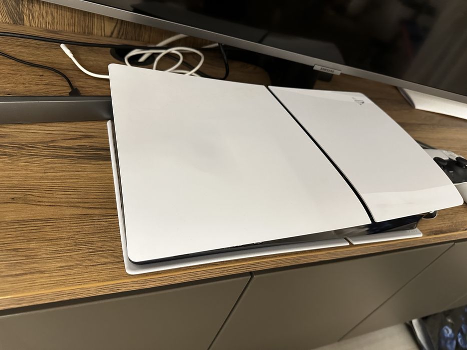 Play Station 5 Slim 1 TB