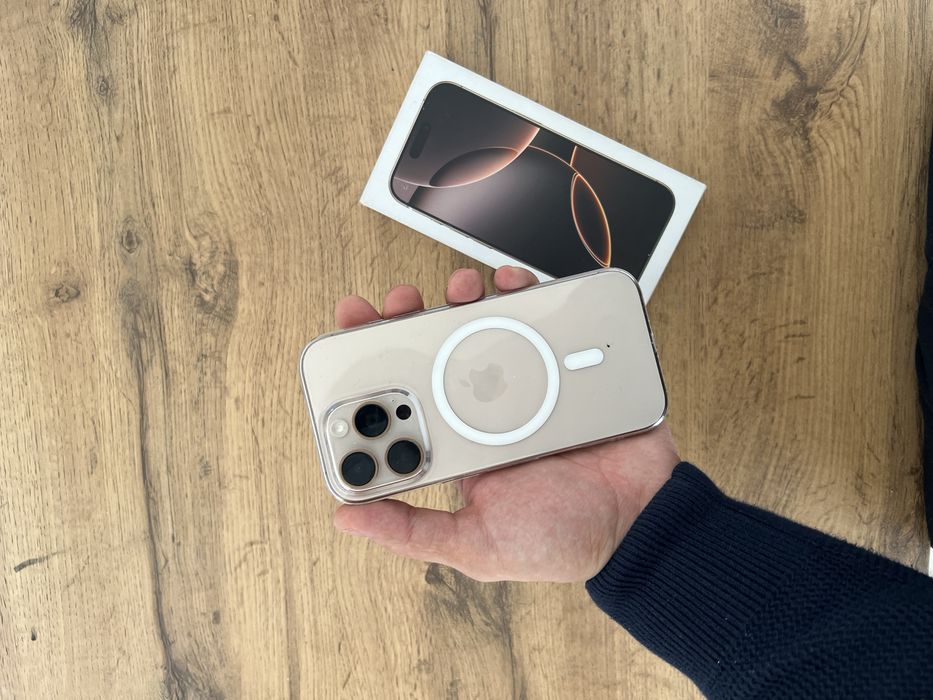 Iphone 16 pro desert titanium