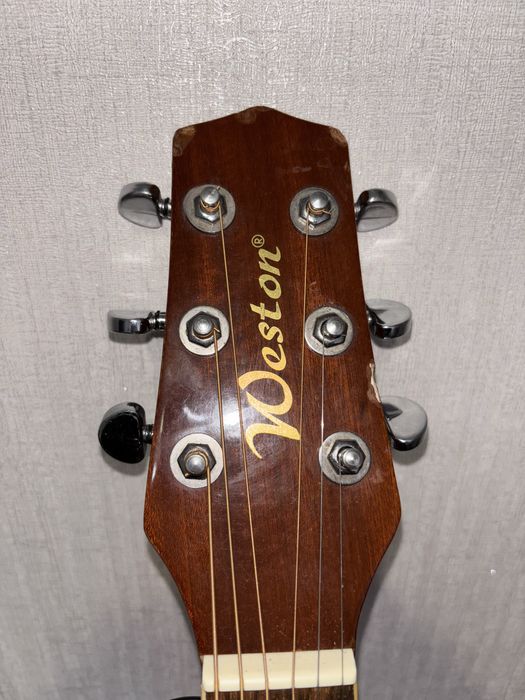 Продам гитара Weston