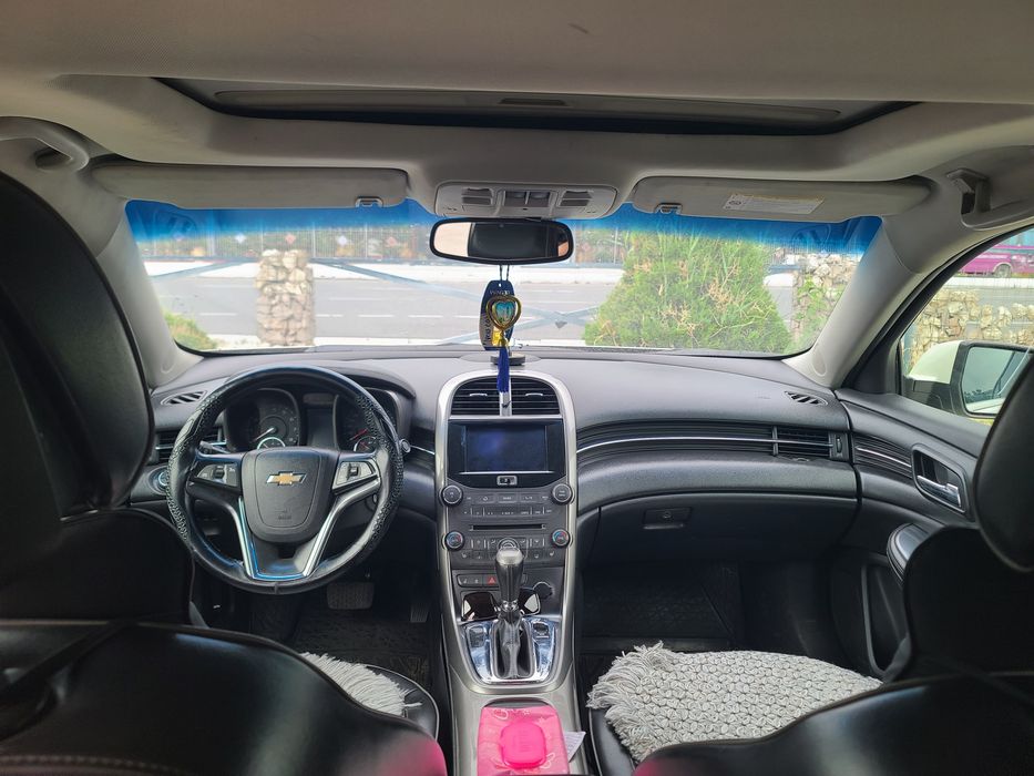 Chevrolet Malibu 1.  3pozitsiya