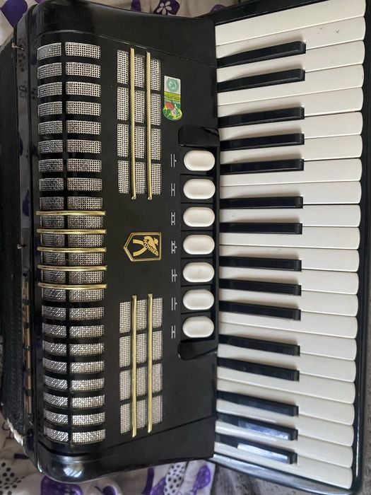 Vand acordeon verde ||
