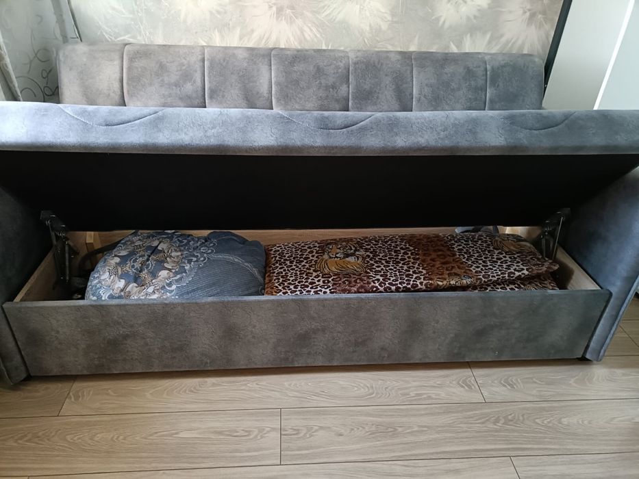 продам диван-кровать