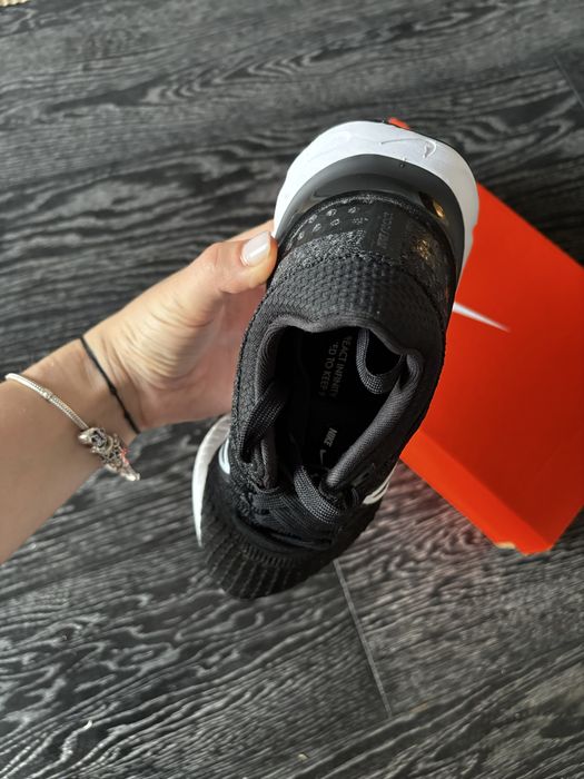 Adidași W Nike React Infinity Run FK 3