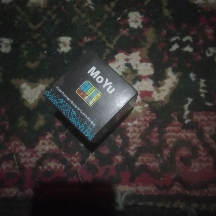 Kubik rubek sotiladi