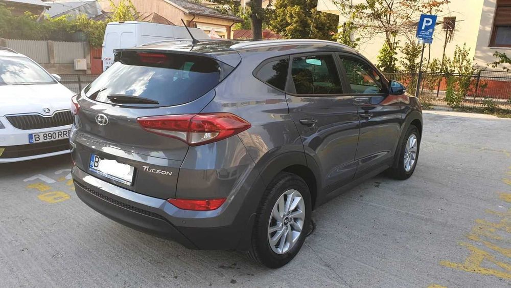Hyundai Tucson benzina 1.6 manual