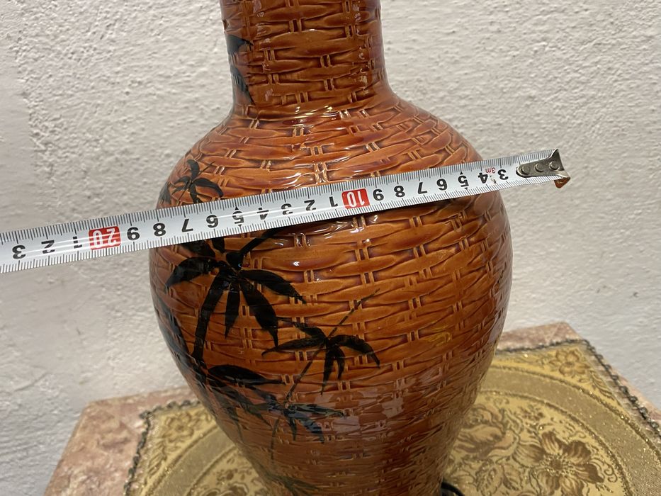 Стара италианска лампа от порцелан