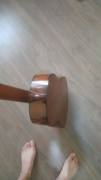 YAMAHA C45 holati yangi