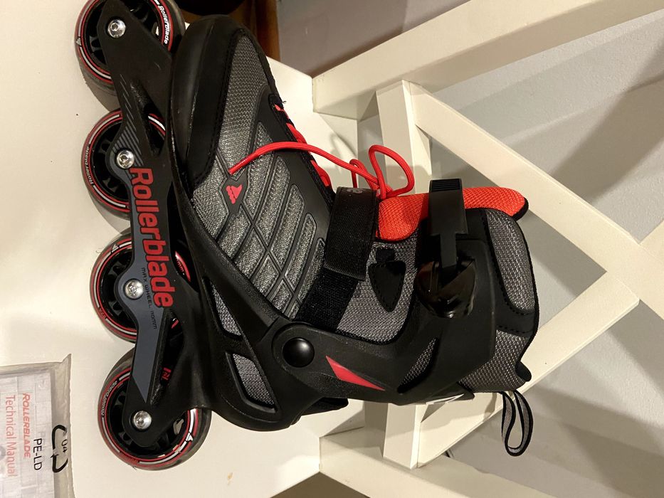 Rollerblade Role Parine in linie BLACK/RED marime 39, ca si noi