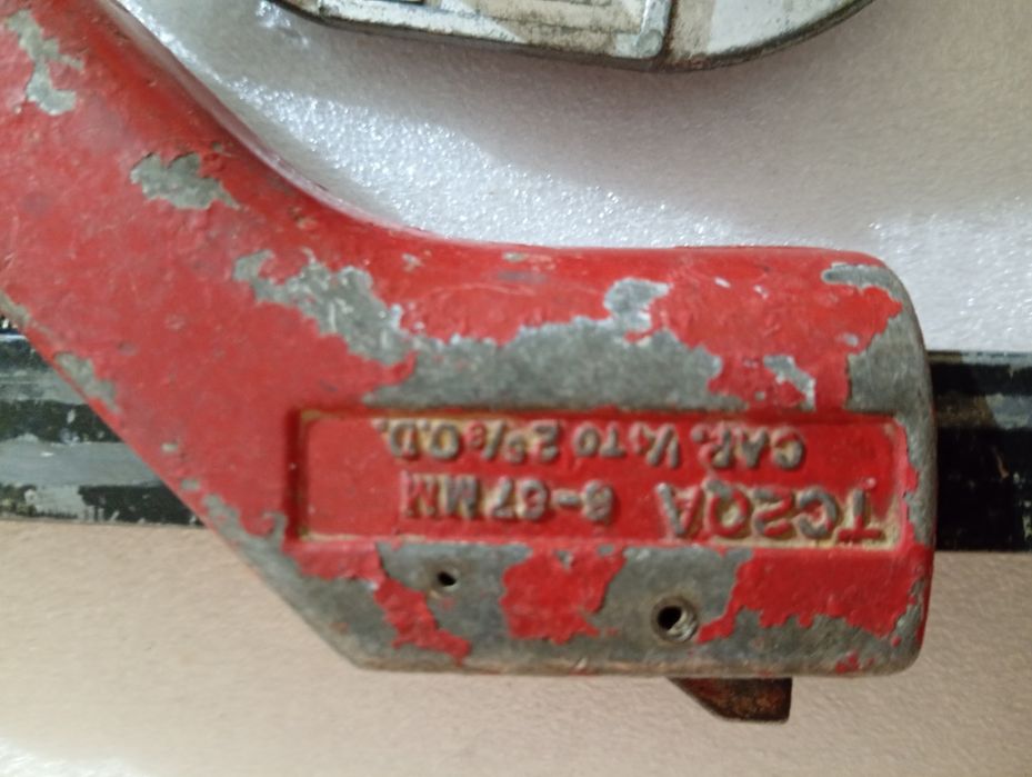 Lot de  două tăietoare tevi USA