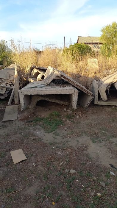 Отдам бесплатно железобетонные блоки