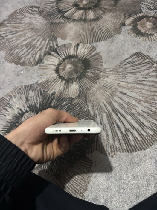 Самсунг А13 64Гб