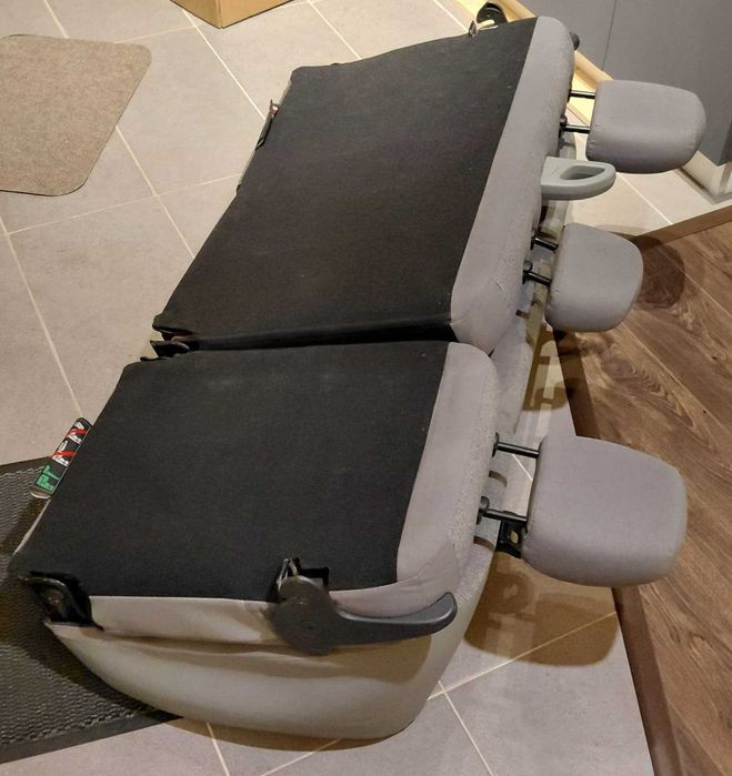 Bancheta spate Logan MCV 1 (2006-2008)