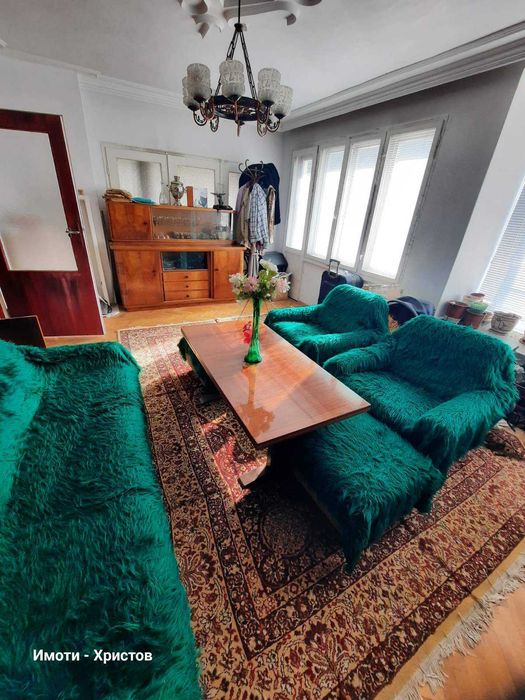 Продава се Многостаен апартамент в Шумен, Пожарната - 147 кв.м за 625 €/кв.м - Снимка #2