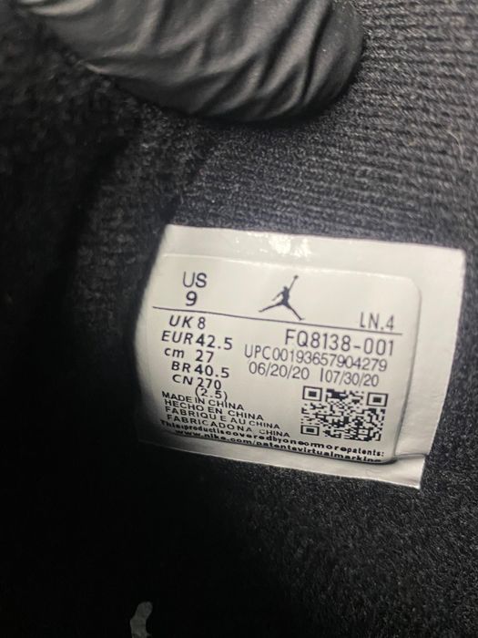 Jordan 4 White Thunder