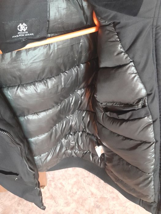 Пуховики продам почти новый