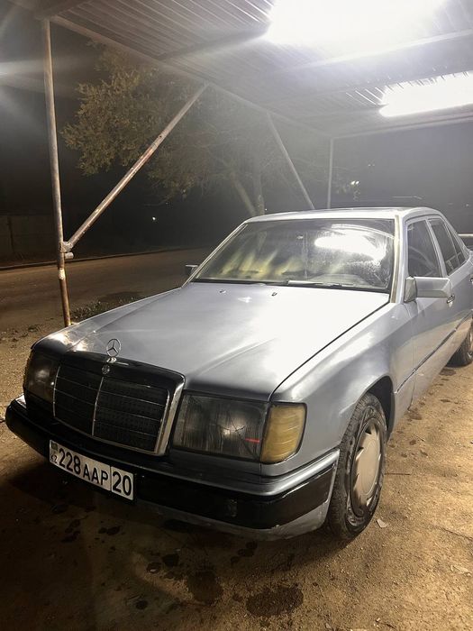 Мерс 124 E 260  автомат