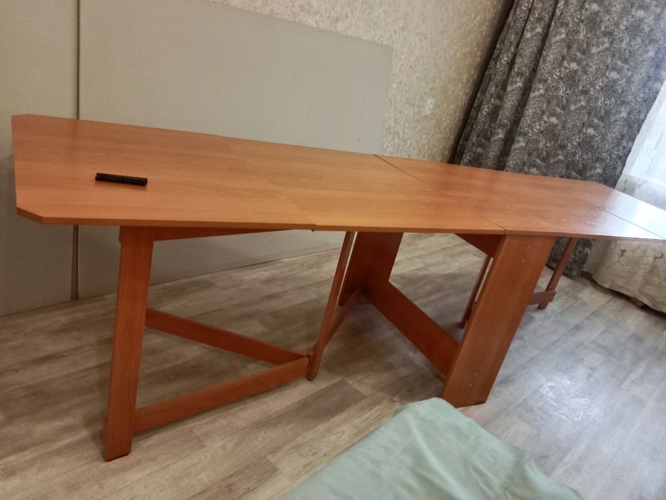 Стол трансформер продам