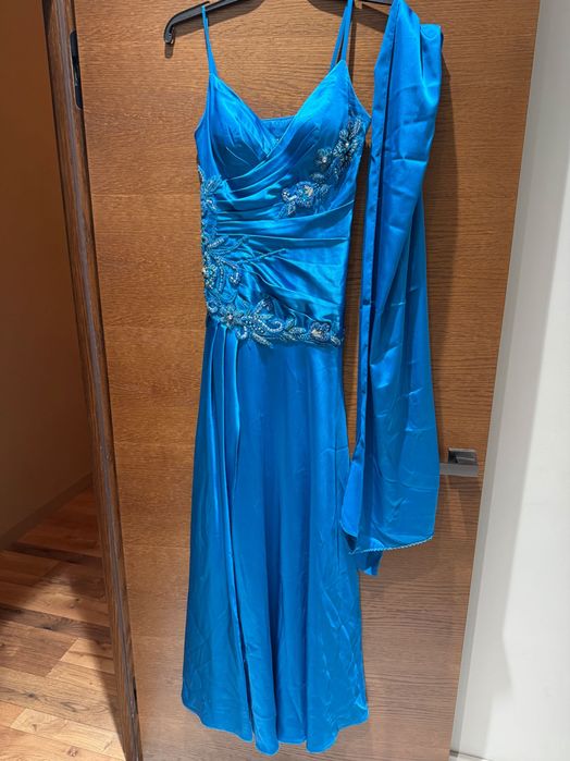 Вечернее платье 38/S/44 размера