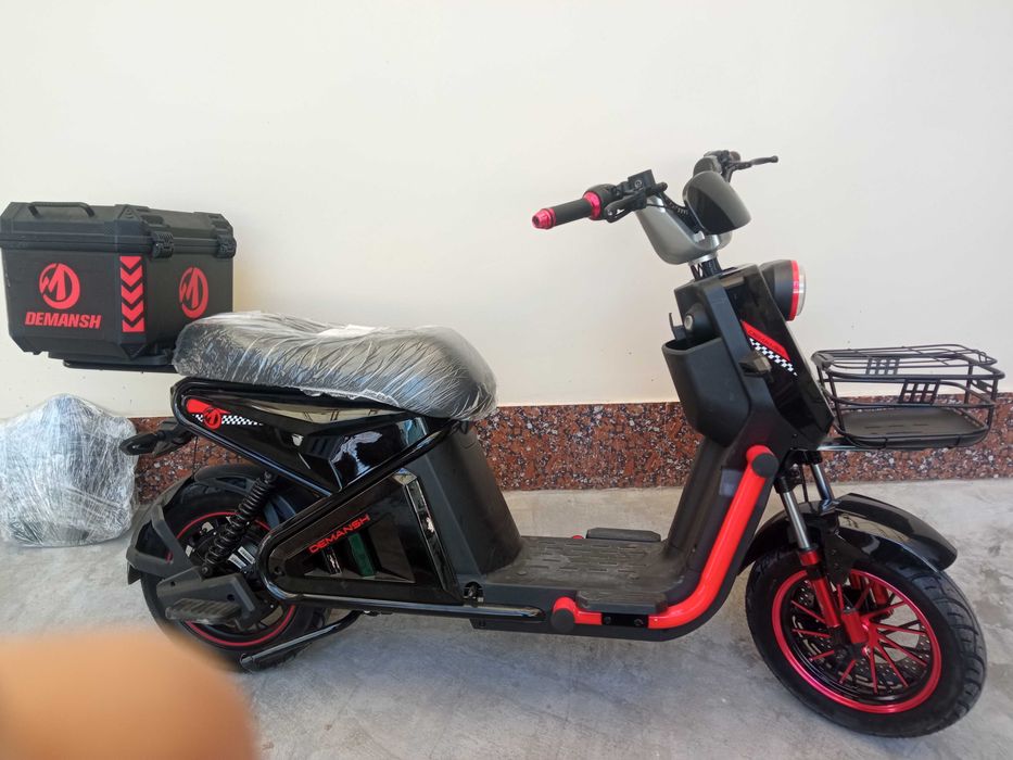 Электроскутер новый