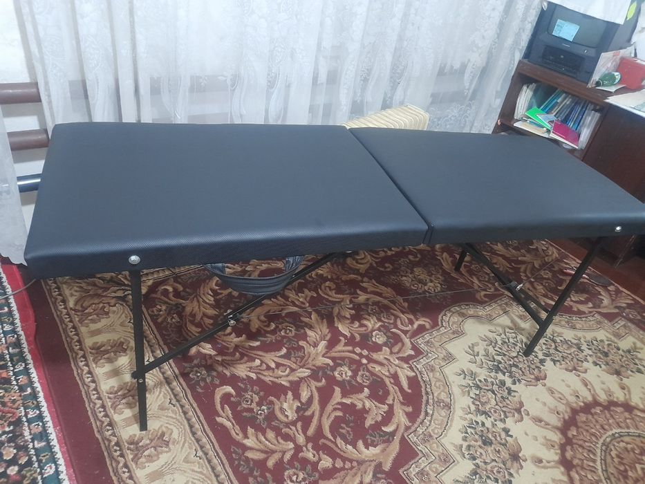 Кушетка для массажа