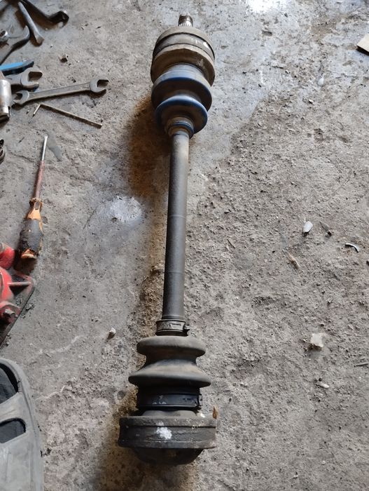 Привод Мерседес 190