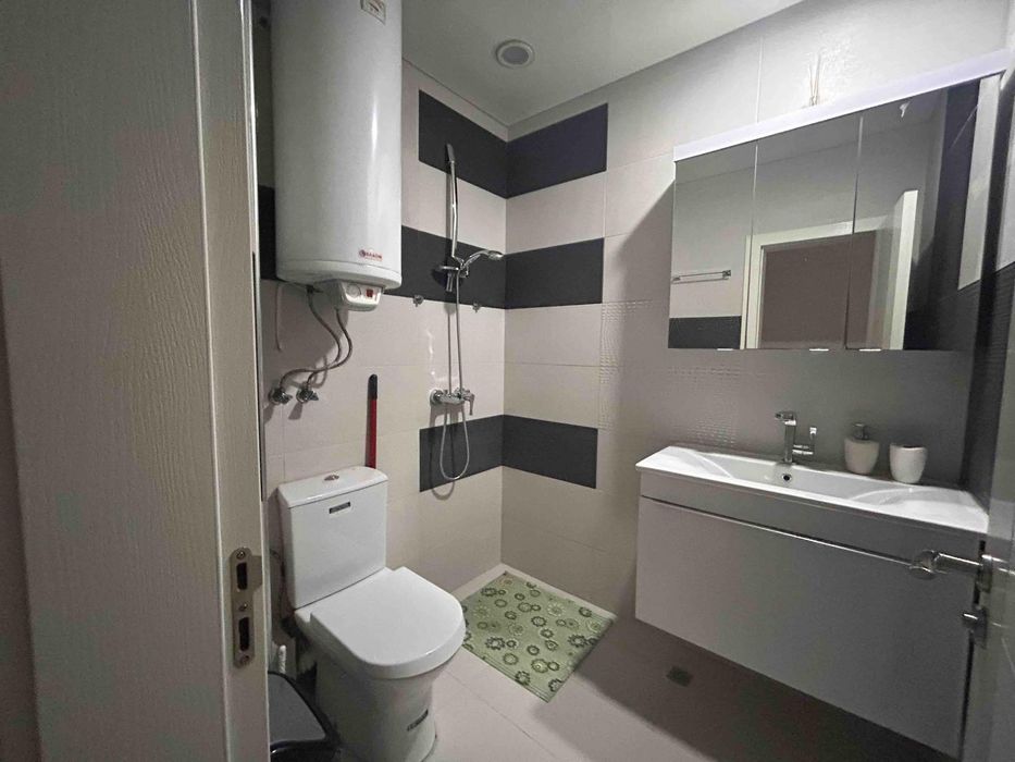 Дава се под наем Двустаен апартамент в Варна, Зимно кино Тракия - 70 кв.м за 575 € - Снимка #8