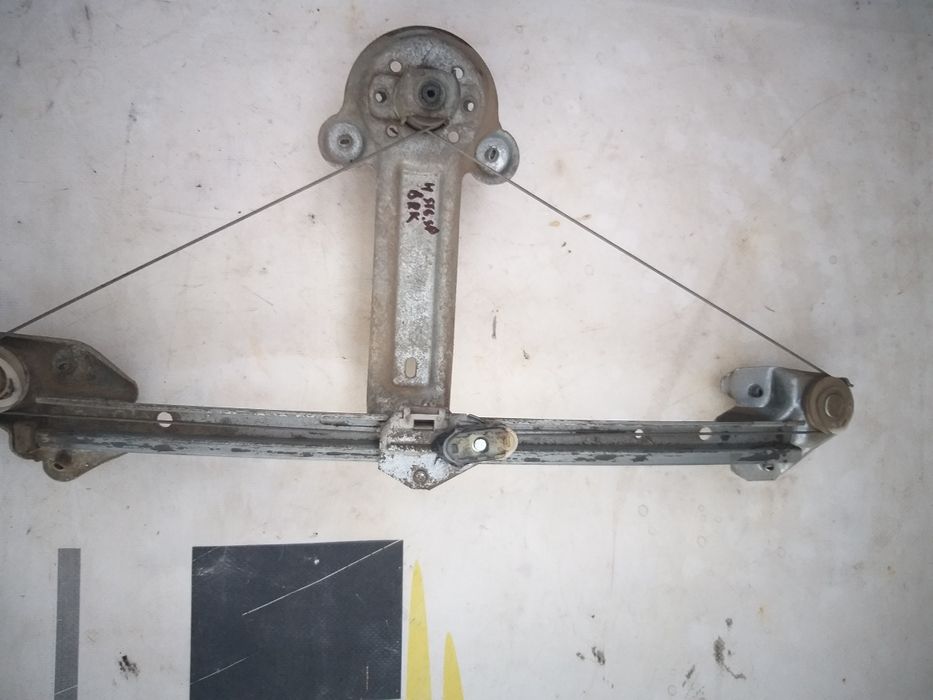 Usa,broasca,bandou,macara,geam,haion Opel Astra H