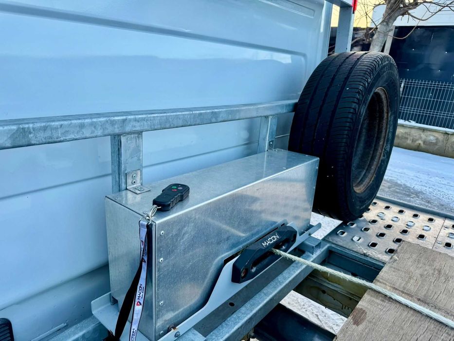 Autoplatforma Mercedes Benz Sprinter 315