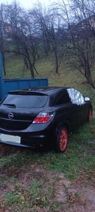 Opel astra gtc 1.6 benzină, schimb cu atv