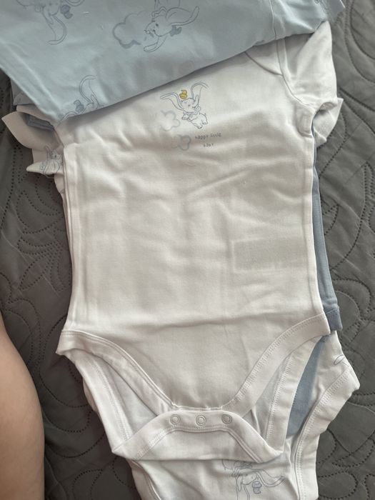 Lot body-uri si salopete baietei Smyk