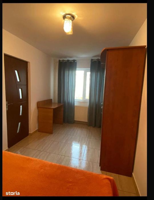 Inchiriez Apartament 3 Camere Termen Lun