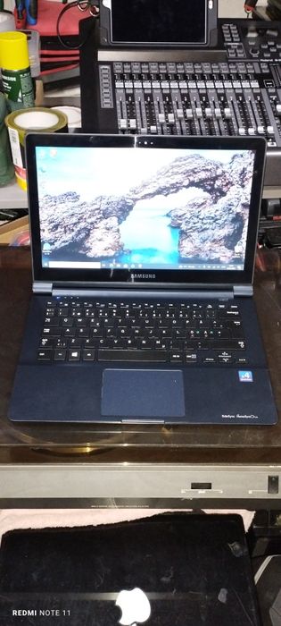 SAMSUNG touch screen si quad core