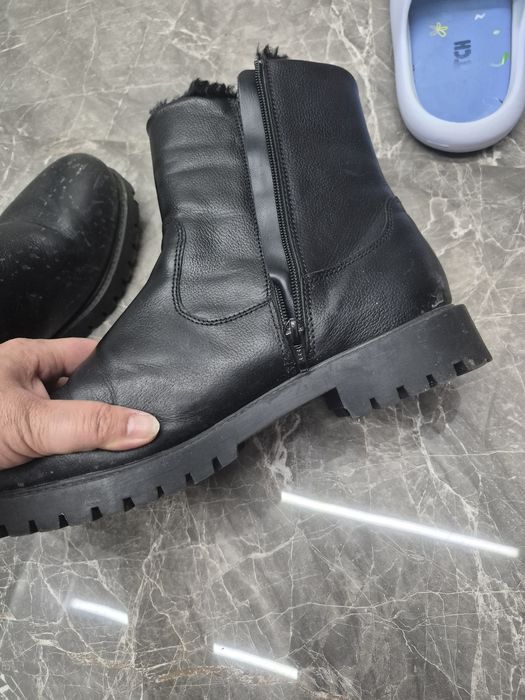 Продаю мужские сапоги