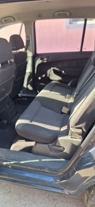 De vânzare Opel zafira