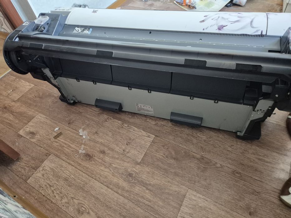 Плоттер Canon ipf 750
