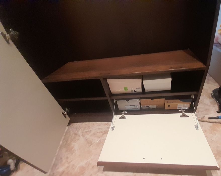 Портманто . Отлично състояние.