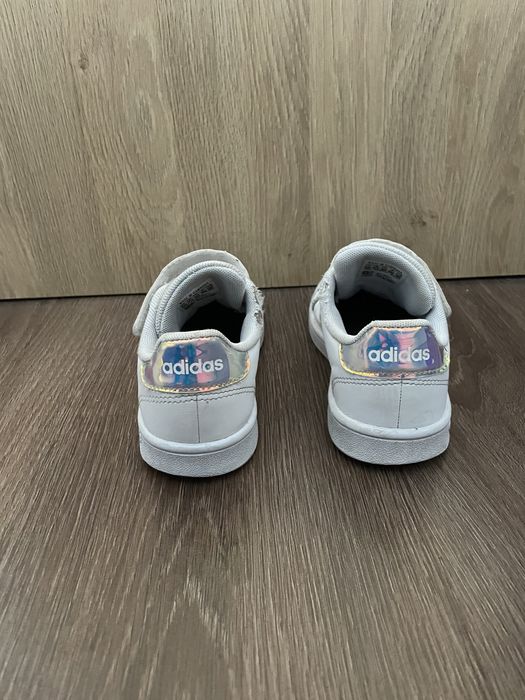 Маратонки  Adidas 30номер